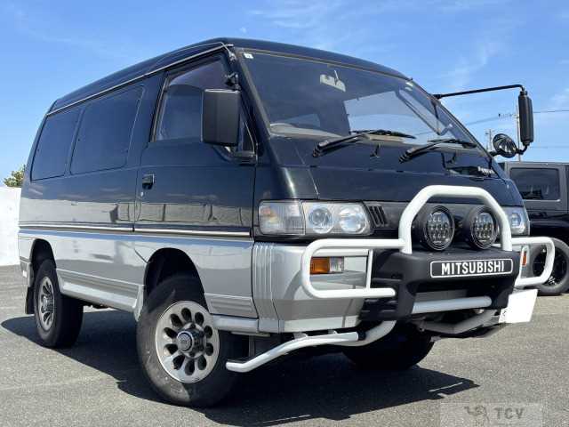1993 Mitsubishi Delica Starwagon