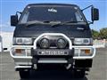 1993 Mitsubishi Delica Starwagon