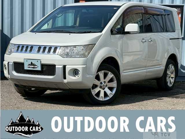 2010 Mitsubishi Delica D5