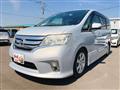 2013 Nissan Serena