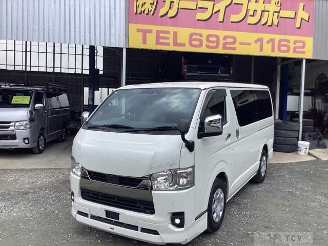 2022 Toyota Hiace Van