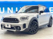 2022 U.K. Others U.K. Others