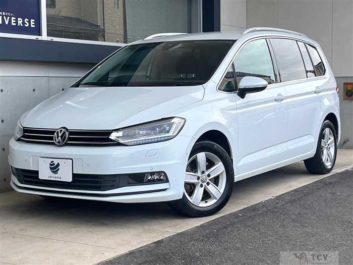2019 Volkswagen Golf Touran