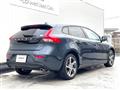 2019 Volvo V40