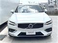 2022 Volvo V60