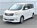 2013 Toyota Noah