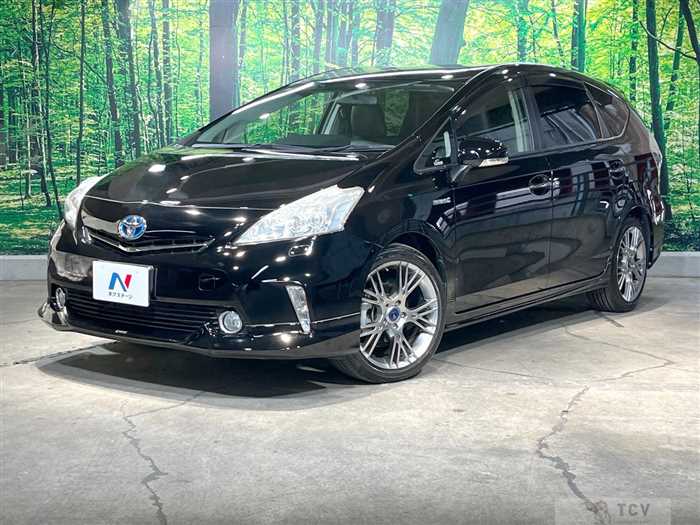 2013 Toyota PRIUS α