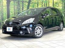 2014 Toyota PRIUS α