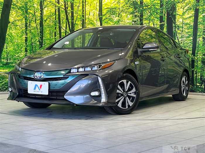 2017 Toyota Prius PHV