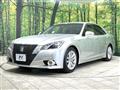 2013 Toyota Crown Hybrid