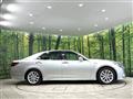 2013 Toyota Crown Hybrid