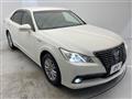 2013 Toyota Crown Hybrid