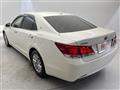 2013 Toyota Crown Hybrid
