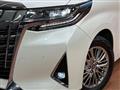 2022 Toyota Alphard Hybrid