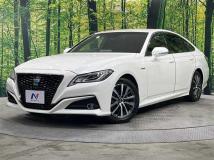 2018 Toyota Crown Hybrid