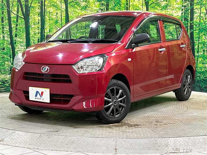 2017 Daihatsu Mira Es