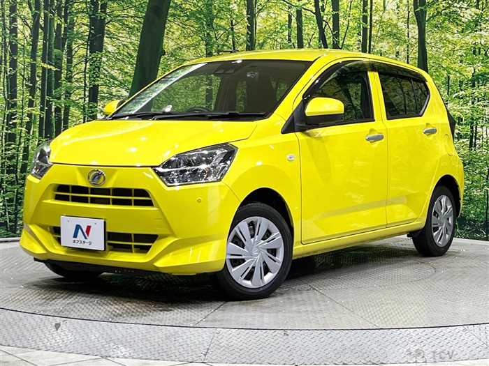 2017 Daihatsu Mira Es