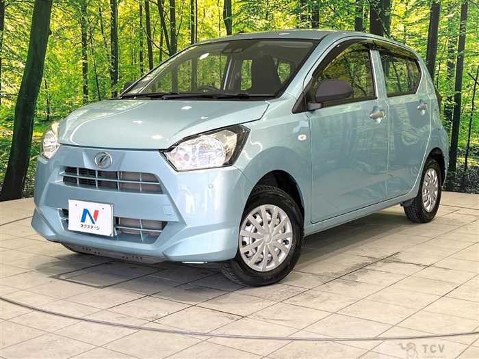 2018 Daihatsu Mira Es