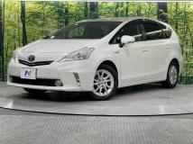 2011 Toyota PRIUS α