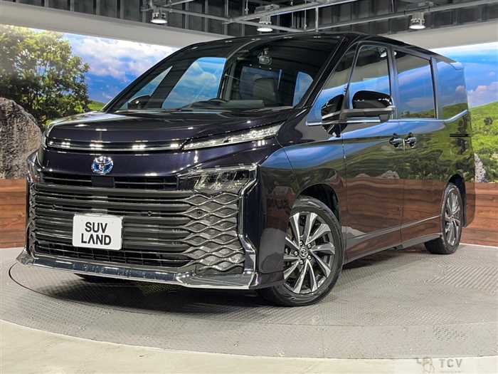 2023 Toyota Voxy