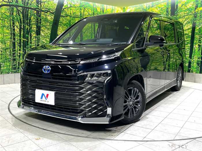 2025 Toyota Voxy