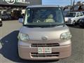 2009 Daihatsu Tanto