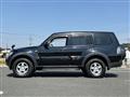 2007 Mitsubishi Pajero