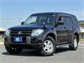 2007 Mitsubishi Pajero