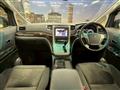 2014 Toyota Alphard Hybrid