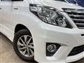 2014 Toyota Alphard Hybrid