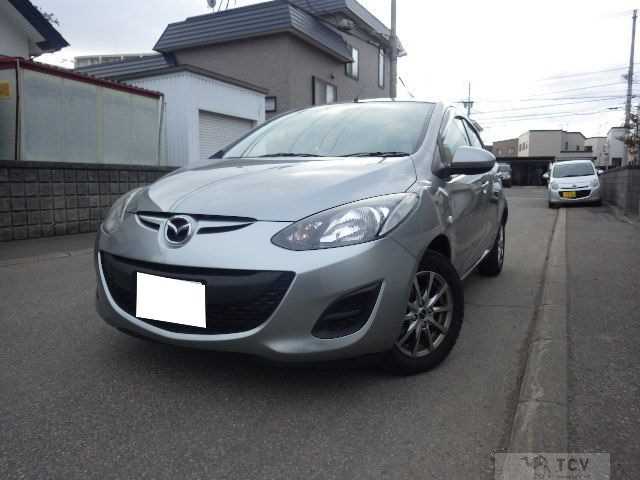 2013 Mazda Demio