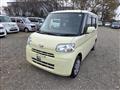 2011 Daihatsu Tanto