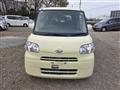 2011 Daihatsu Tanto