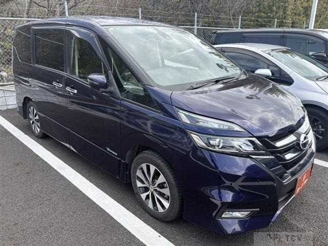 2017 Nissan Serena