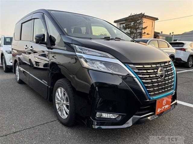 2021 Nissan Serena
