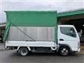 2004 Mitsubishi Canter