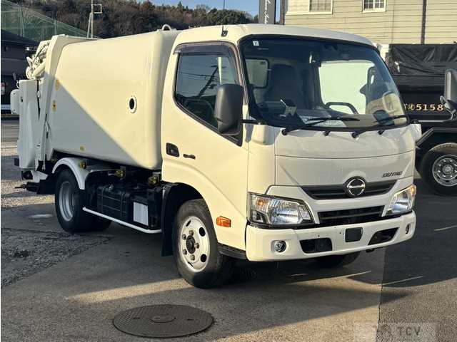2019 Hino Dutro