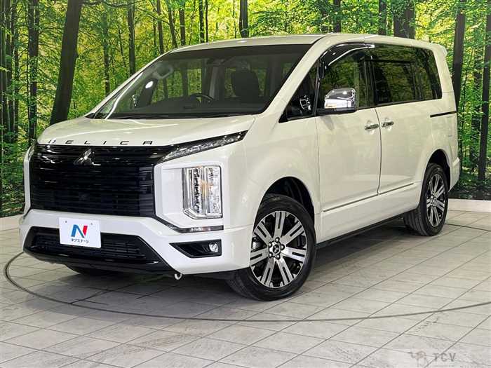 2021 Mitsubishi Delica D5