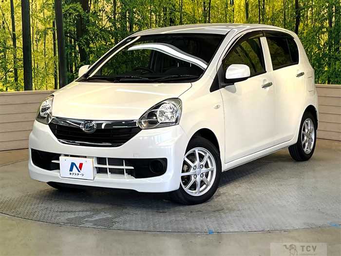 2013 Daihatsu Mira Es