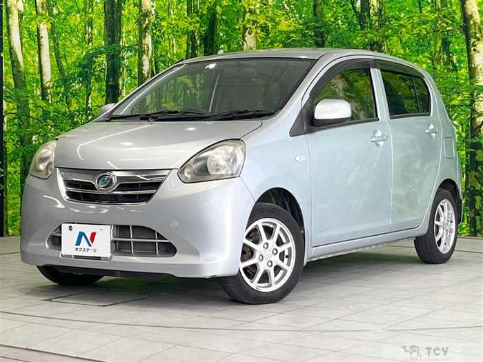 2013 Daihatsu Mira Es