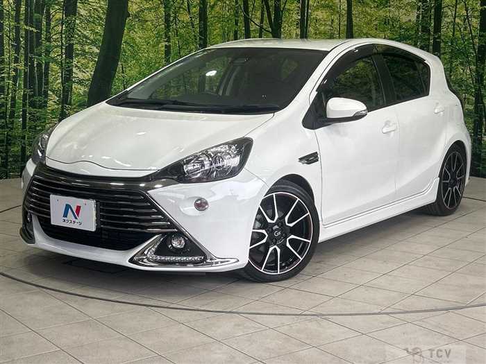 2016 Toyota AQUA