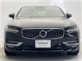 2017 Volvo V90