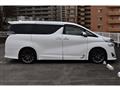 2018 Toyota Vellfire