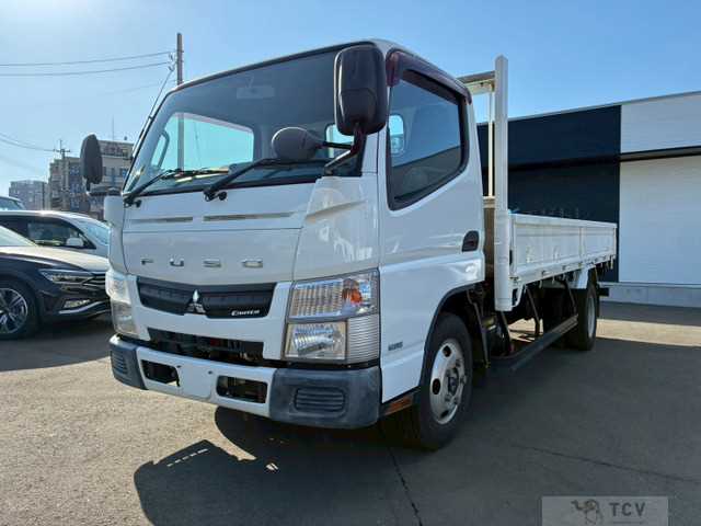 2014 Mitsubishi Canter