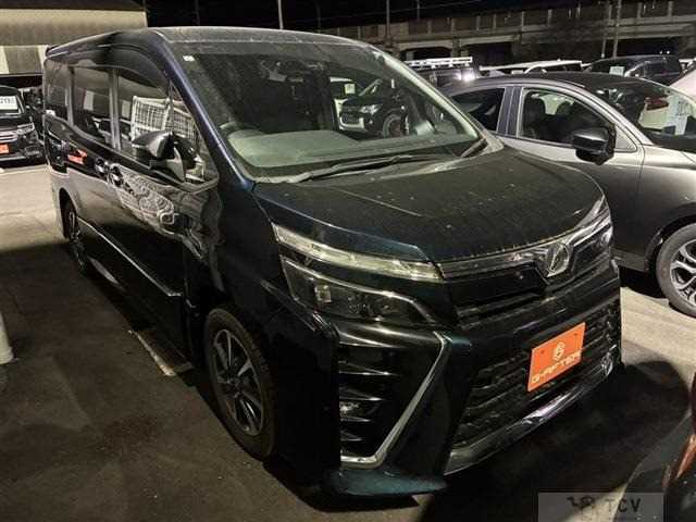 2019 Toyota Voxy