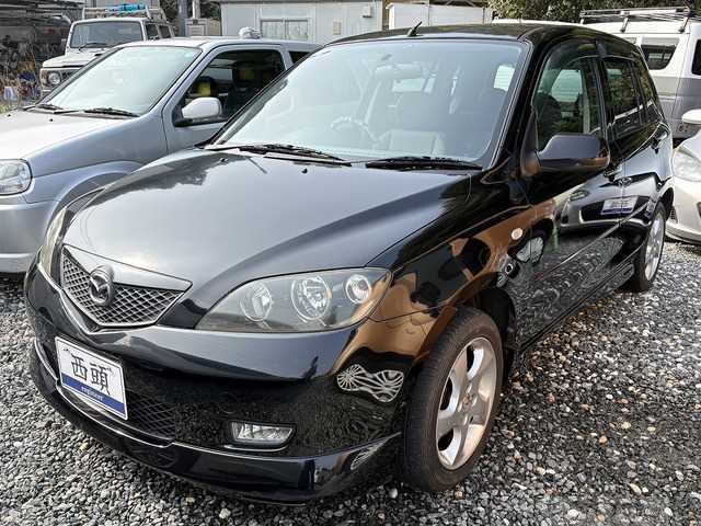 2004 Mazda Demio