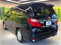 2013 Toyota Alphard
