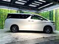 2017 Toyota Vellfire
