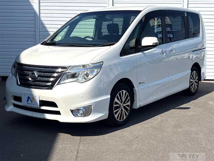 2015 Nissan Serena