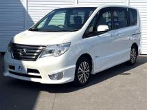 2015 Nissan Serena